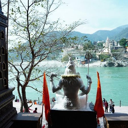 Готель Vedic Dham Ganga Рішикеш Екстер'єр фото