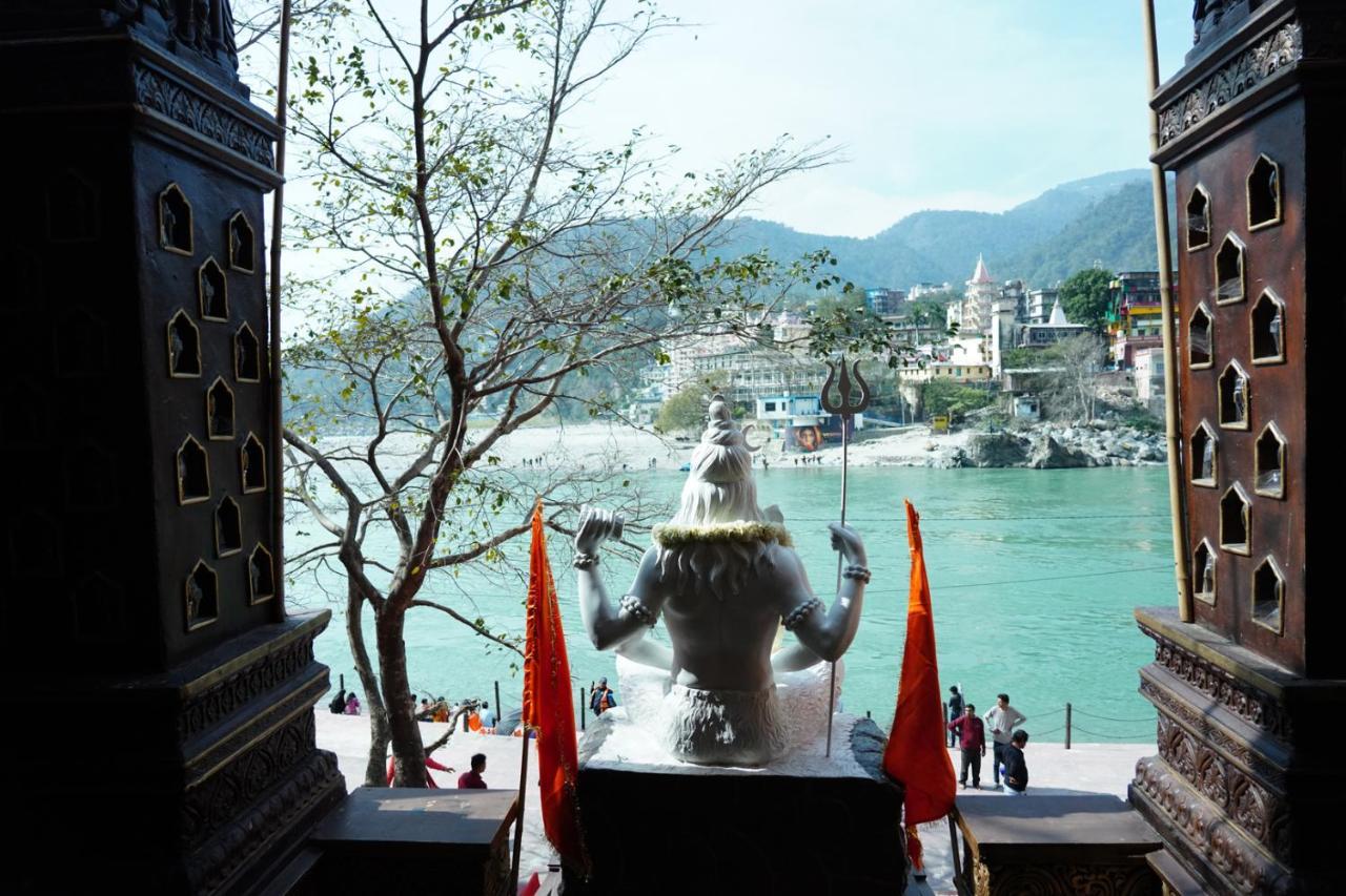 Готель Vedic Dham Ganga Рішикеш Екстер'єр фото